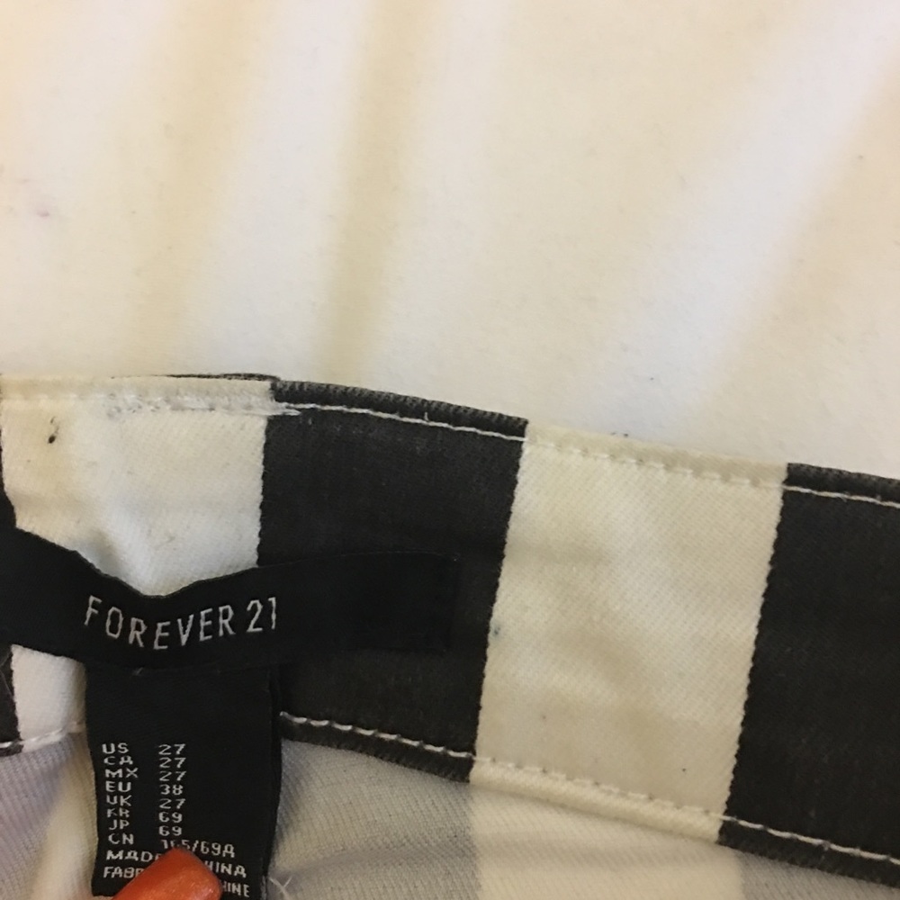 Striped jeans - Picture 2 of 3